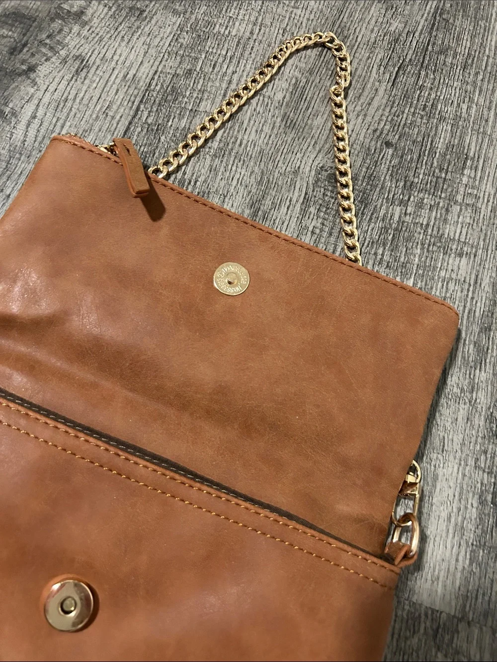 Amazon Brown Crossbody Bag with Gold Chain